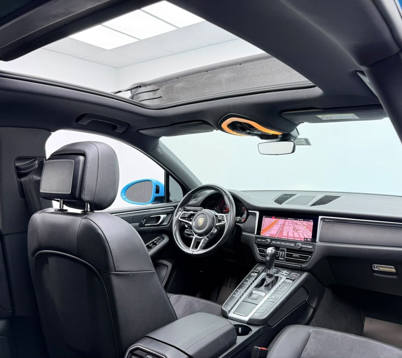 Porsche Macan STANDARD 2020 Porsche Macan, Warranty, Full Service History, Fully Loaded, Excellent Condition, GCC
