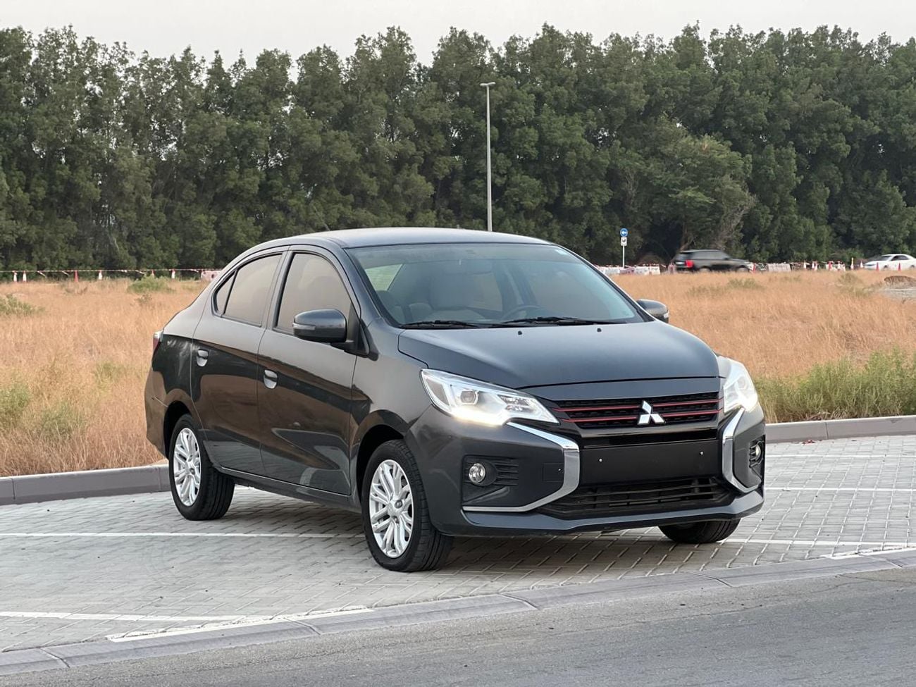 Mitsubishi Attrage GLX HIGHLINE