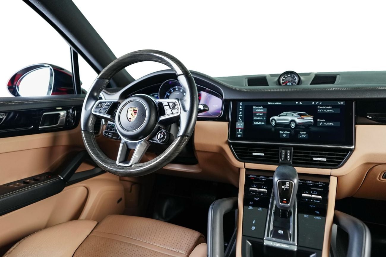 Porsche Cayenne GCC-Low Mileage-Exclusive Exterior Color-PTS Paint To Sample-FSH At Porsche
