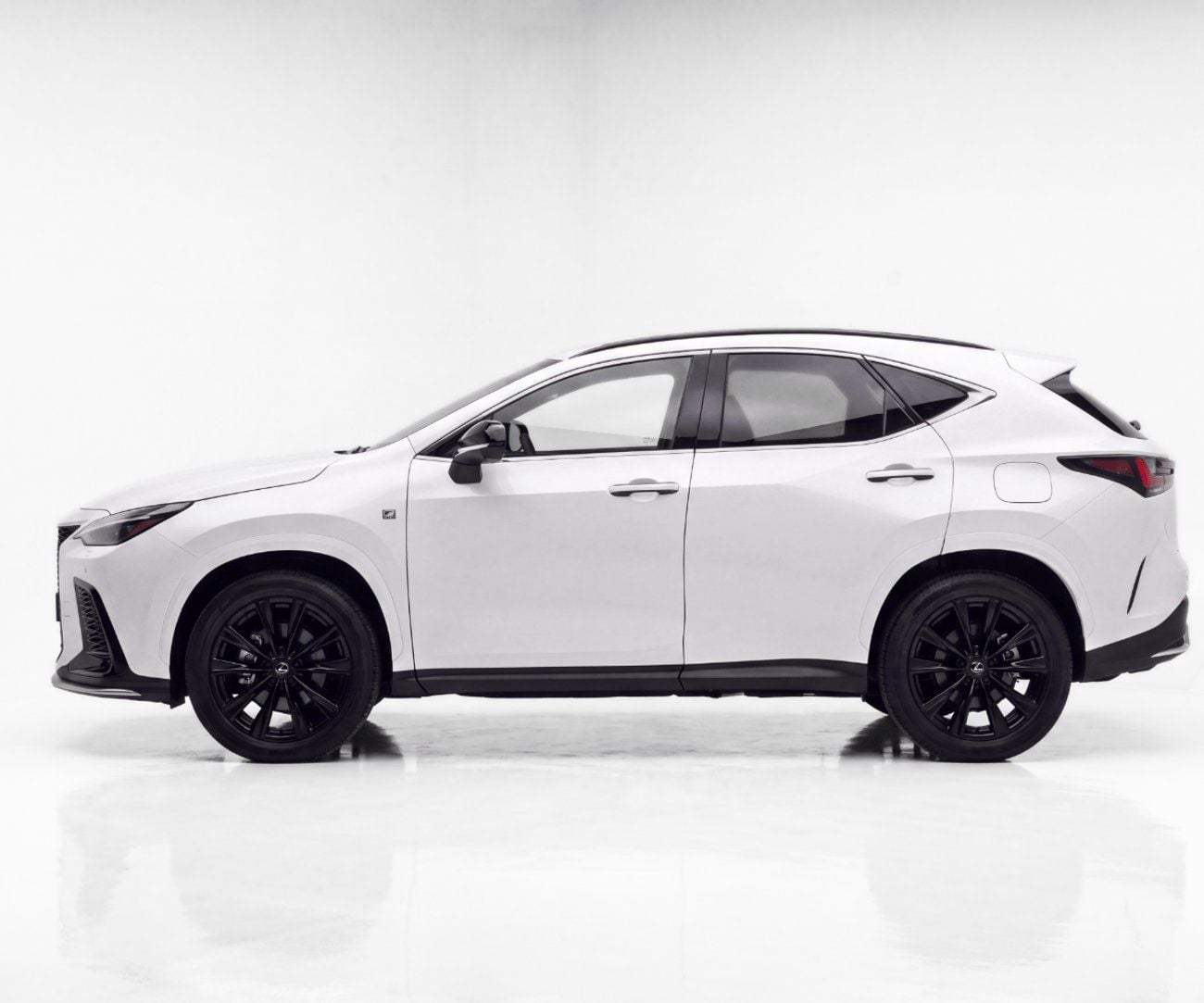 لكزس NX350h PLATINUM 2.5