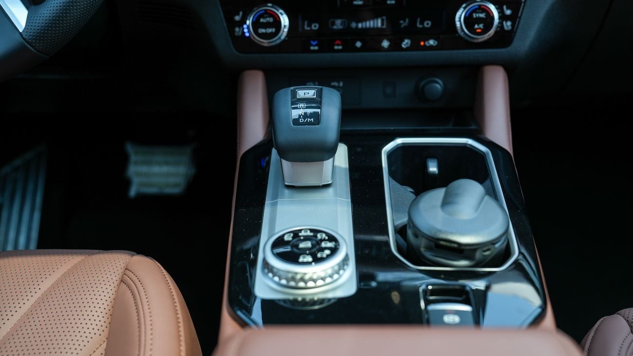Mitsubishi Outlander PREMIUM
