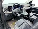 Mercedes Benz V300 V300, Mercedes Warranty + Service Pack, Full MB Service History, Low Km, GCC