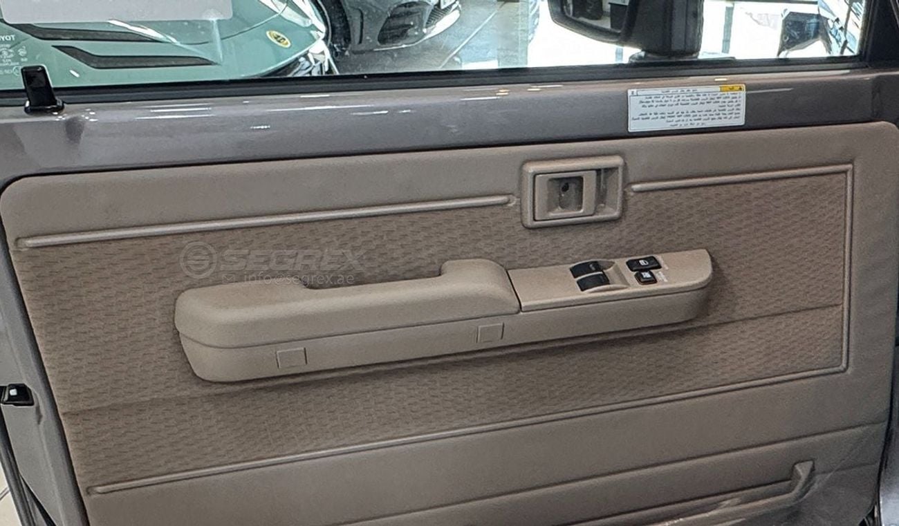 Toyota Land Cruiser 70 Hardtop LC71 . 4.0L . Petrol . 4WD . 5-Speed Manual . 7 Seats . 3 Doors | 2026 Model | For Export