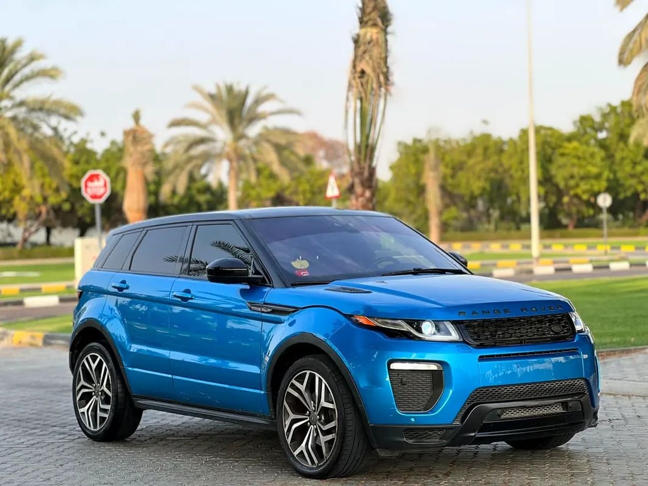 Land Rover Range Rover Evoque Dynamic SE - Canadian Specs