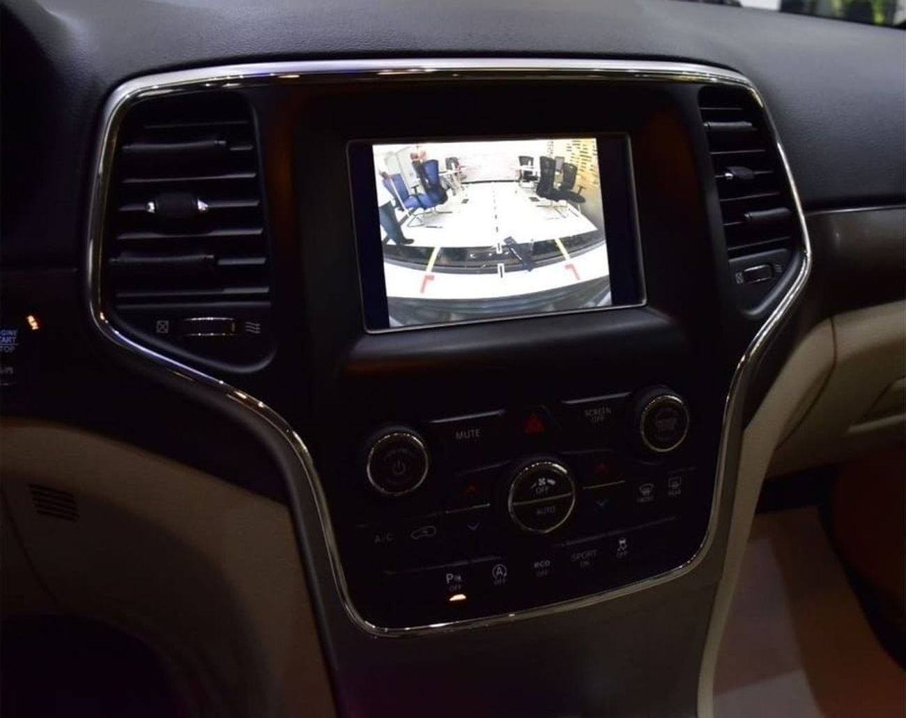 Jeep Grand Cherokee LAREDO EXCELLENT DEAL for our Jeep Grand Cherokee 4x4 (2018 Model) in Black Color GCC Specs