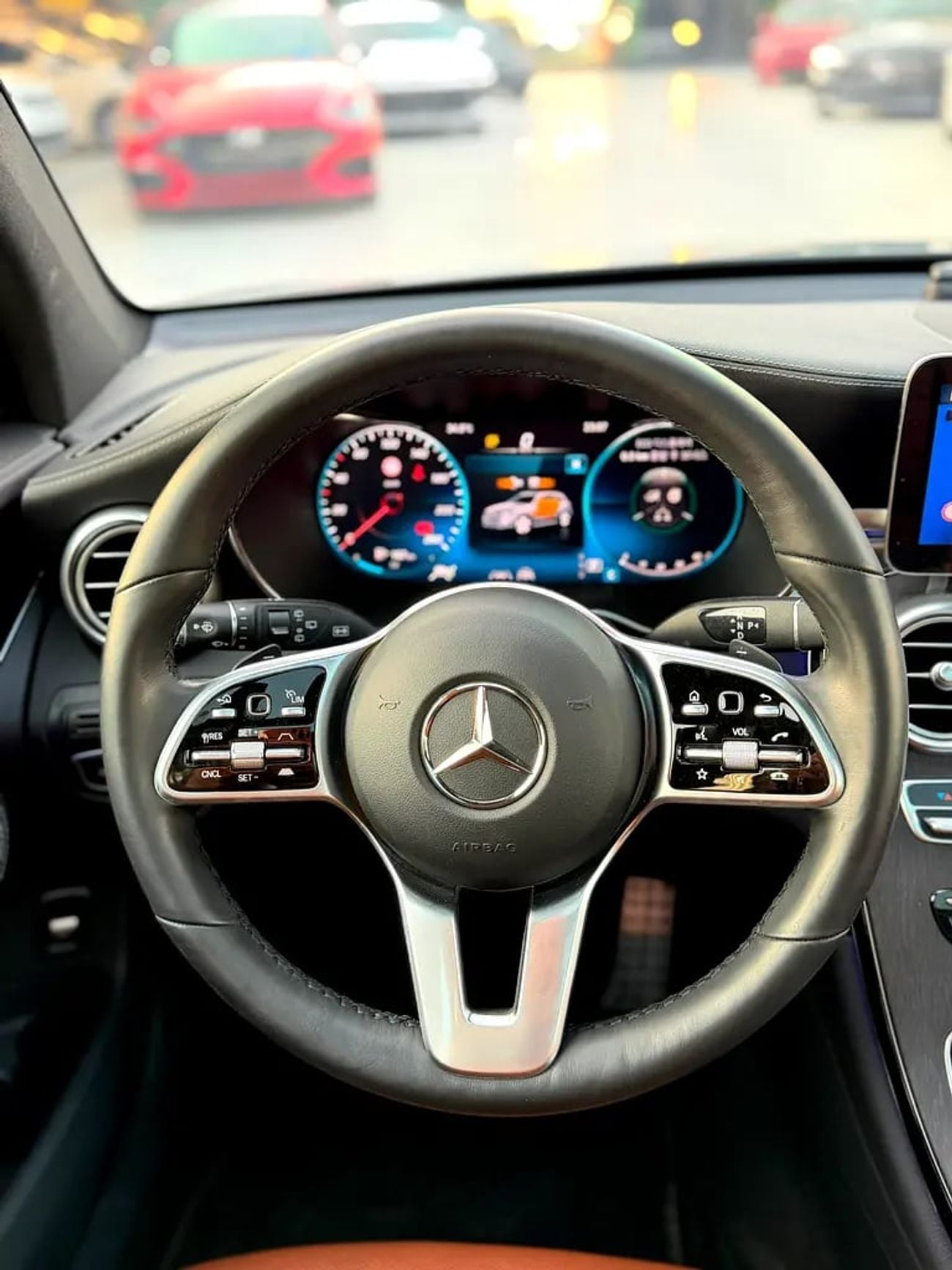 Mercedes Benz GLC 300 STANDARD GLC 300 4MATIC - Korean Specs - Pristine Condition