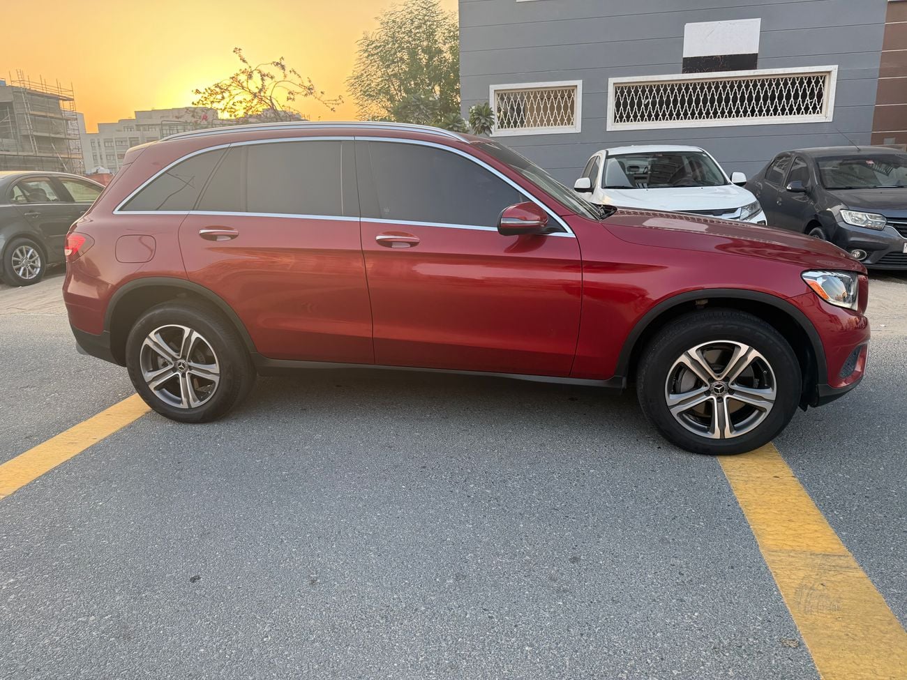Mercedes Benz GLC 300 2.0L Turbo RWD