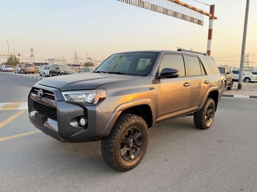 تويوتا فور رنر SR5 Leader Seat Perfect and smooth car