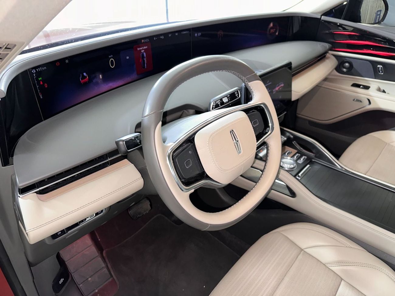 Lincoln Nautilus RESERVE II NAU425H /AL TAYER MOTORS/AL QOUZ SHOWROOM