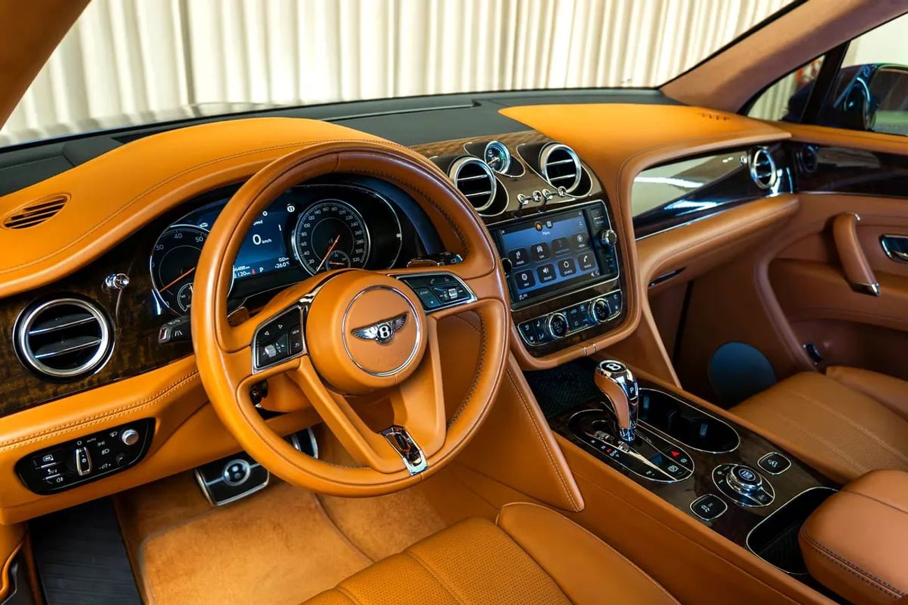 بنتلي بينتايجا EXCELLENT CONDITION | HIGH OPTIONS | FINANCE AVAILABLE