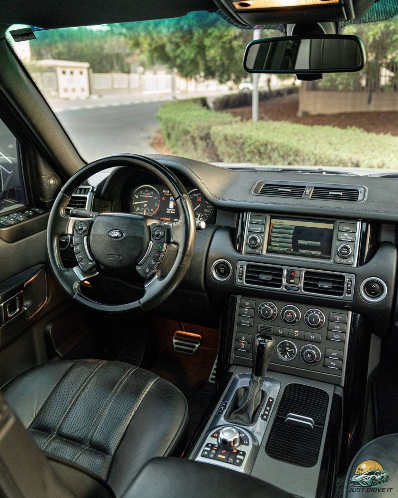 Land Rover Range Rover SUPERCHARGED VOGUE