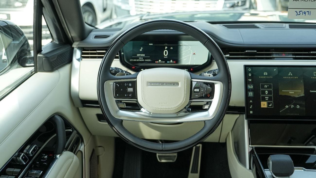 Land Rover Range Rover Autobiography P400 3.0L White 2026 MY Export Only P400 3.0L BLACK 2026 MY Export Only
