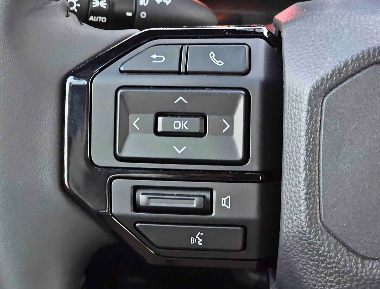 Toyota Prado PRADO TOYOTA PRADO || 2.7L V4 PETROL / LETHER WITH DRIVER PWR SEAT / Only for Africa Special Price