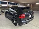 Porsche Cayenne GTS | SUNROOF | TWO KEYS | HALF ALCANTARA LEATHER BEIGE SEATS
