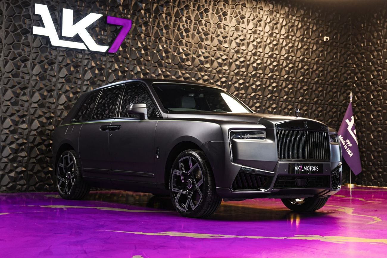 Rolls Royce Cullinan BLACK BADGE 2023 Rolls Royce Cullinan Black Badge | GCC