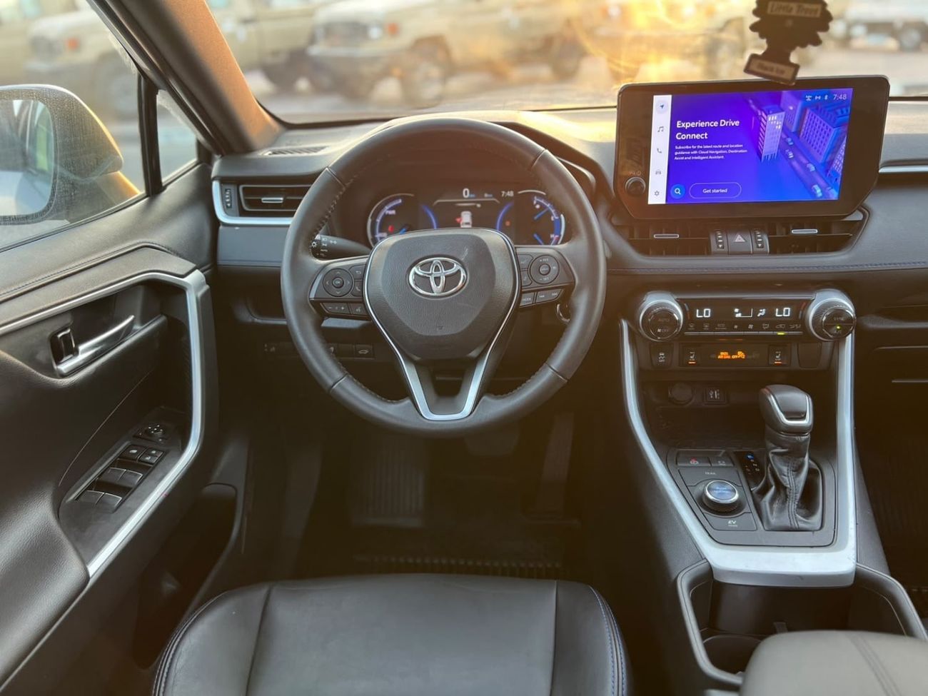Toyota RAV4 2023 Toyota Rav4 Hybrid XSE Full Option 2.5L V4 - Sunrof - Leather Seat - AWD 4x4 - Rear Camera & Se