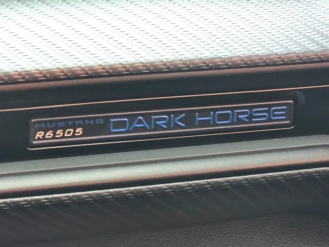 فورد موستانج Dark Horse Premium GCC Specs