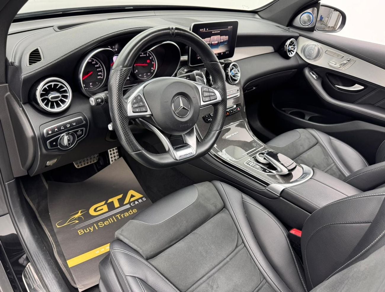 مرسيدس بنز GLC 63 AMG S 2018 Mercedes-Bez GLC63 Full Service History, Excellent Condition