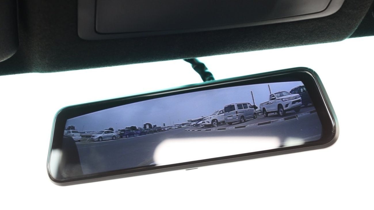تويوتا هيلوكس GR Sport petrol