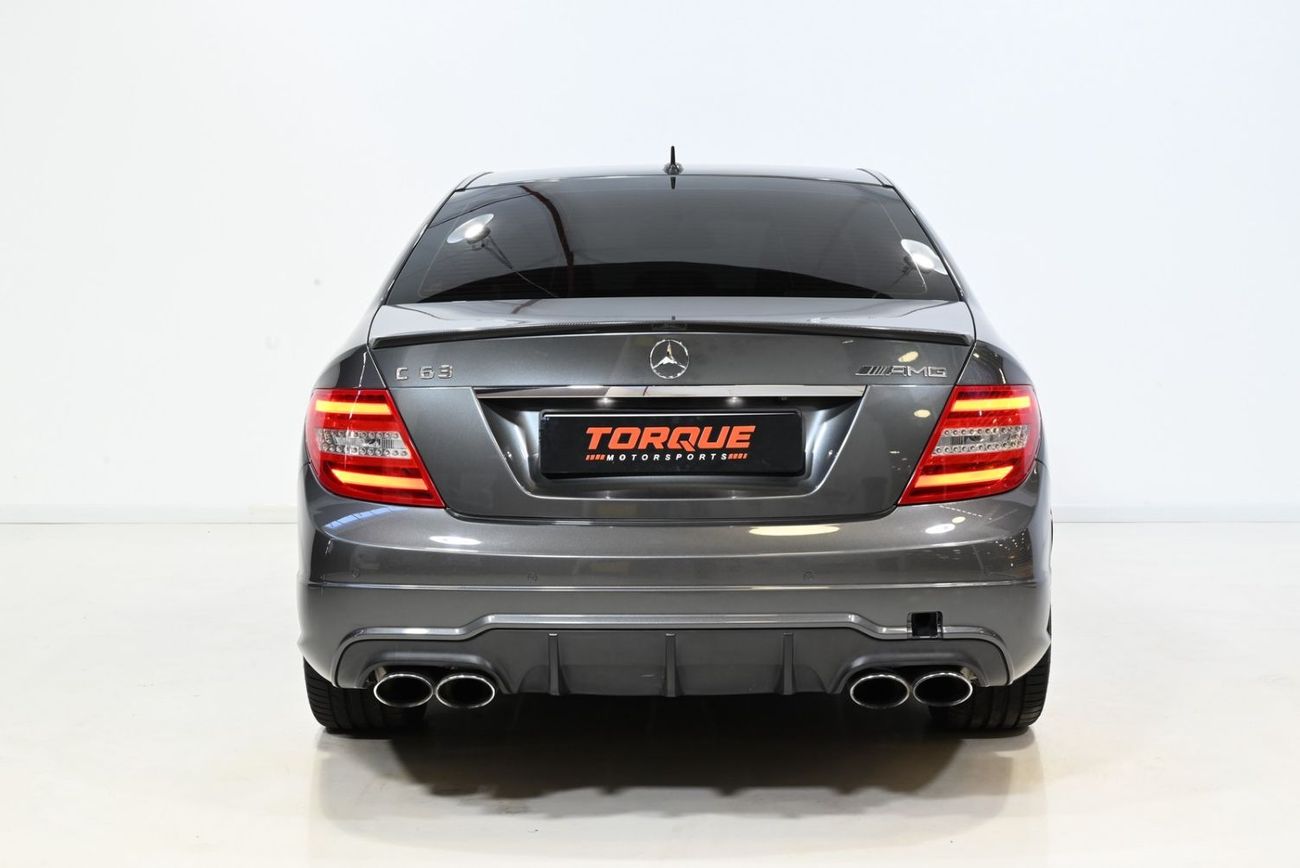مرسيدس بنز C 63 AMG AMG 2013 Mercedes-Benz C 63 AMG, Full Service (EMC) History Excellent Condition, GCC