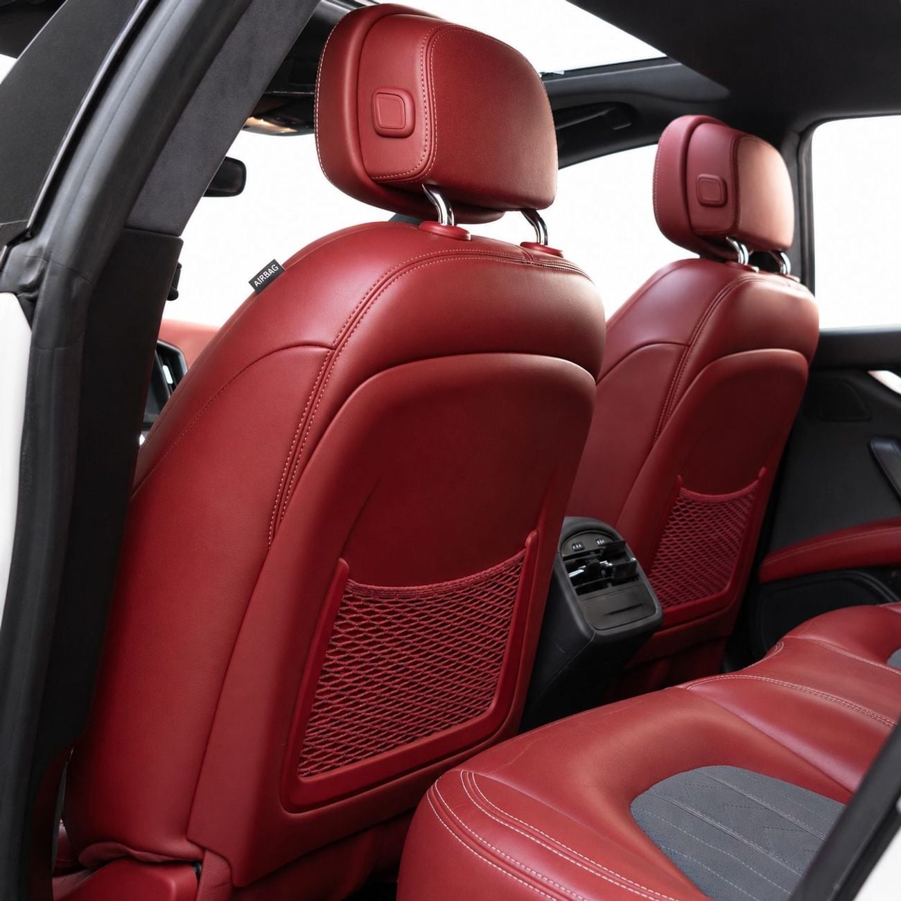 Maserati Ghibli GRANLUSSO AED 1,532 P.M • 0% Downpayment • Maserati Ghibli GranLusso • 1 Year Warranty