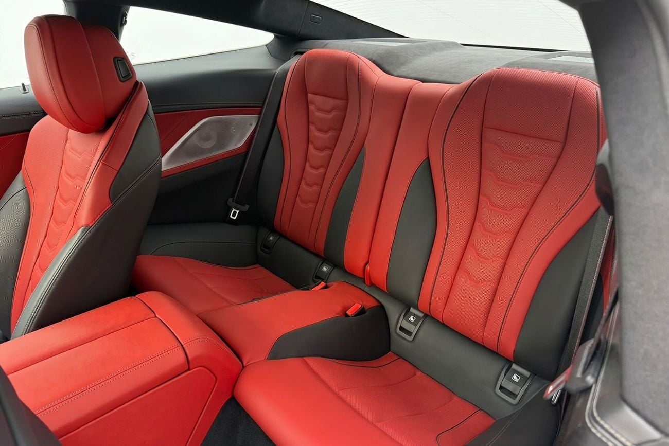 BMW M850i xDrive Carbon Core Individual 2019 l Full AGMC Service l AED 3,133 / Monthly