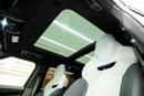 لاند روفر رينج روفر سبورت RANGE ROVER SPORTS SV FULL CARBON INTERIOR AND EXTERIOR WITH HIGH OPTIONS