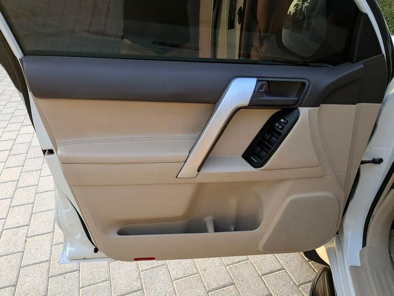 تويوتا برادو TX-L مواصفات CC، محرك ديزل V4، حالة ممتازة