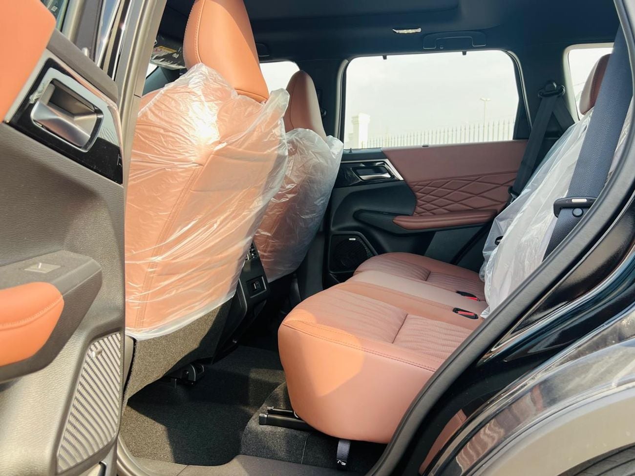 Mitsubishi Outlander PREMIUM