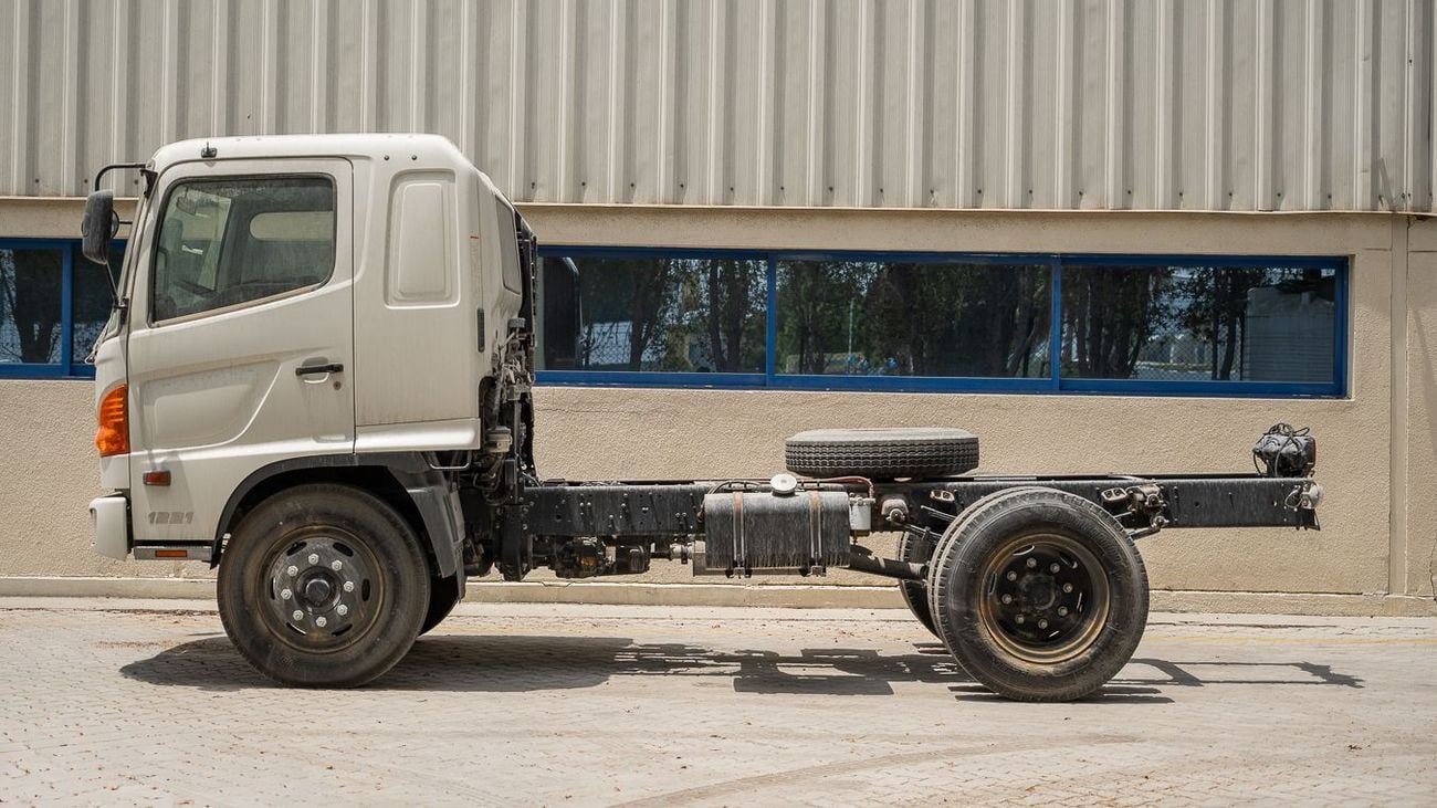 Hino 500