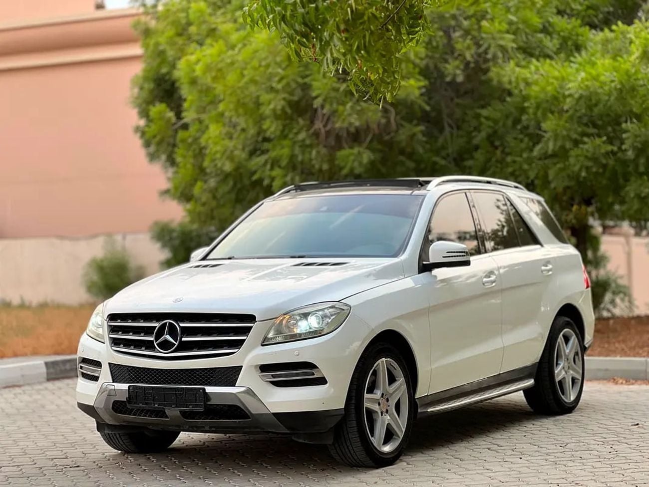 Mercedes Benz ML400 ML 400 | GCC Specs | Excellent Condition