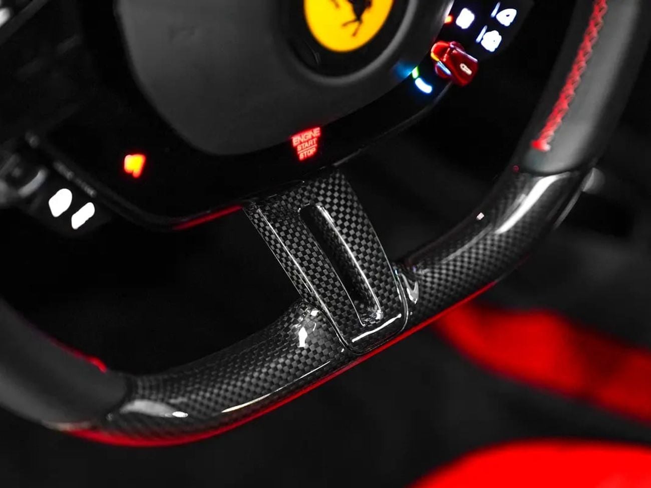 فيراري 296 GTB GTB SWAP YOUR -FREE CONTRACT SERVICE UNTIL 10/-CARBON SEATS AND INTERIOR-LIFTING