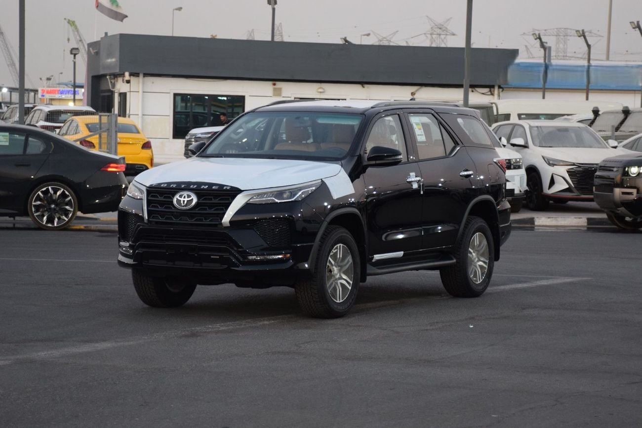 Toyota Fortuner SR5