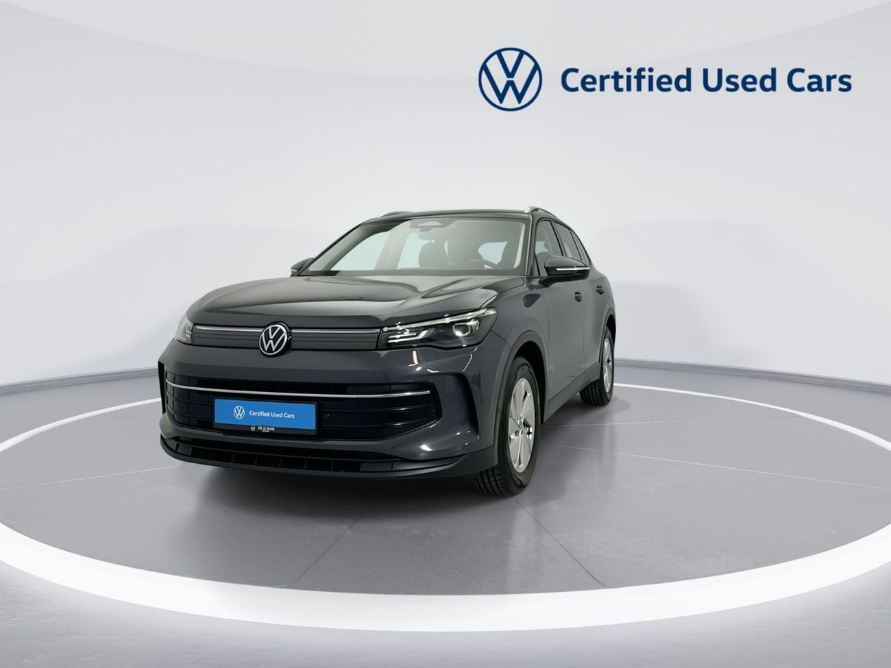 Volkswagen Tiguan LIFE Tiguan Life with Rear View Camera 1.4L | Apple CarPlay & Android Auto | Everyday Comfort | Park Assi