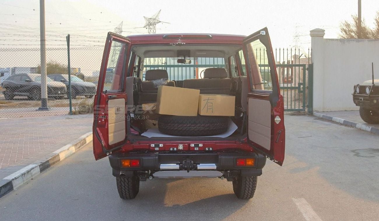 تويوتا لاند كروزر 70 Hardtop LC71 . 4.0L . Petrol . 4WD . 5-Speed Manual . 7 Serats . 3 Doors 2026 Model | For Export