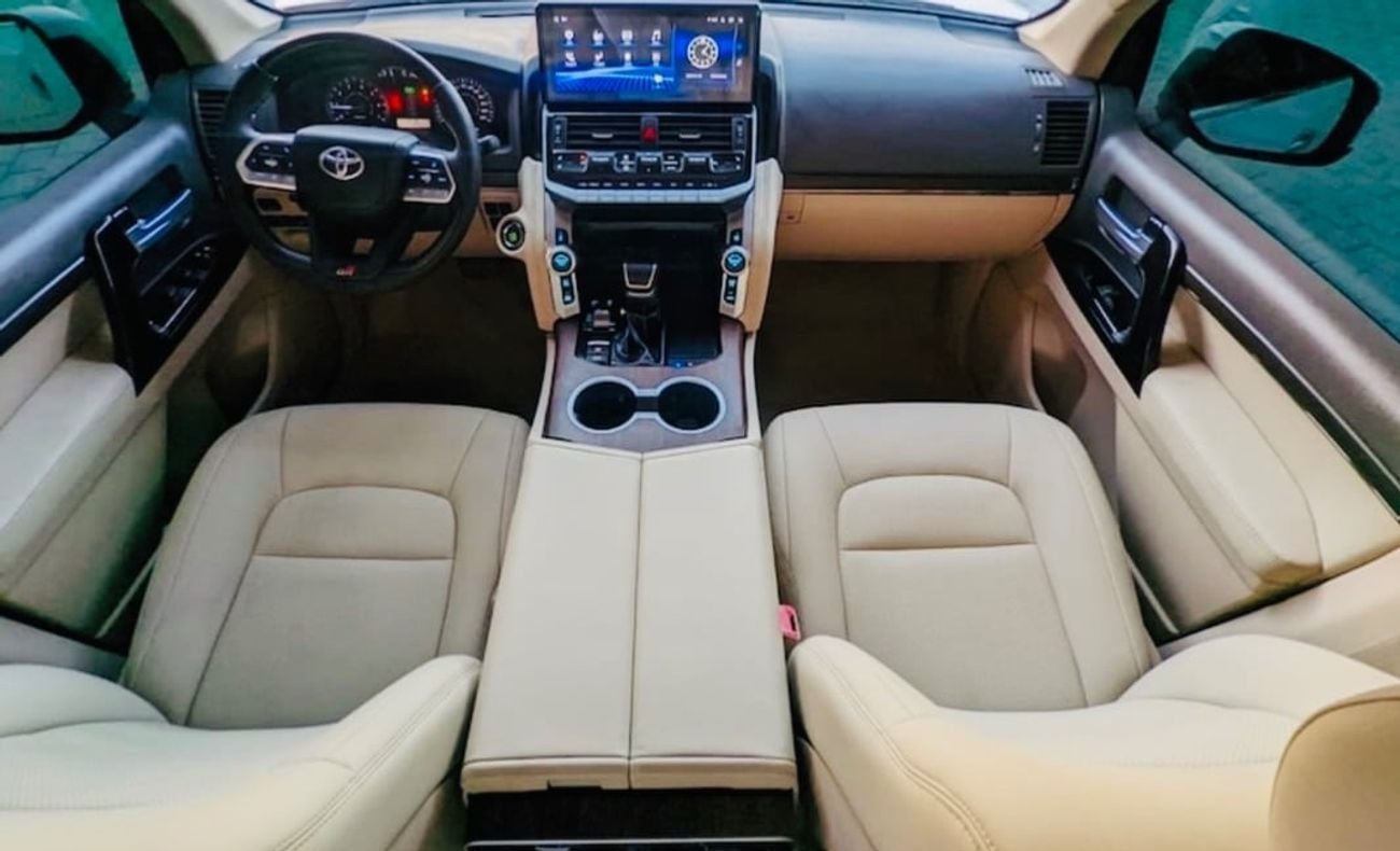 Toyota Land Cruiser GXR