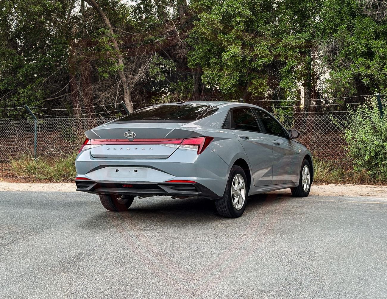 Hyundai Elantra SMART Hyundai Elantra 2023 | 1.6L V4 | GCC Specs | Accident-Free | Excellent Condition | AED 739/Month