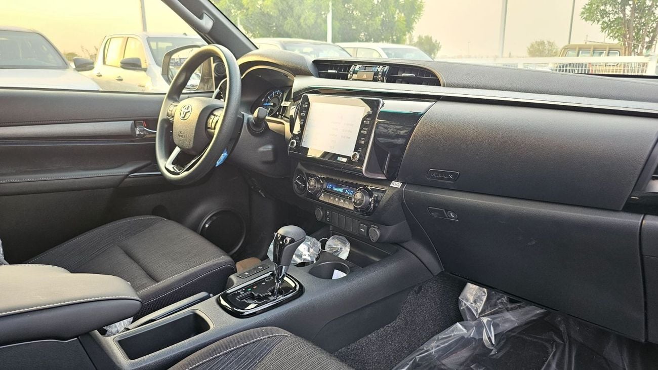 Toyota Hilux ADVENTURE YM2026 Pearl Artic White -Compressor-Rear View Digital Mirror-Navigation-360 Camera