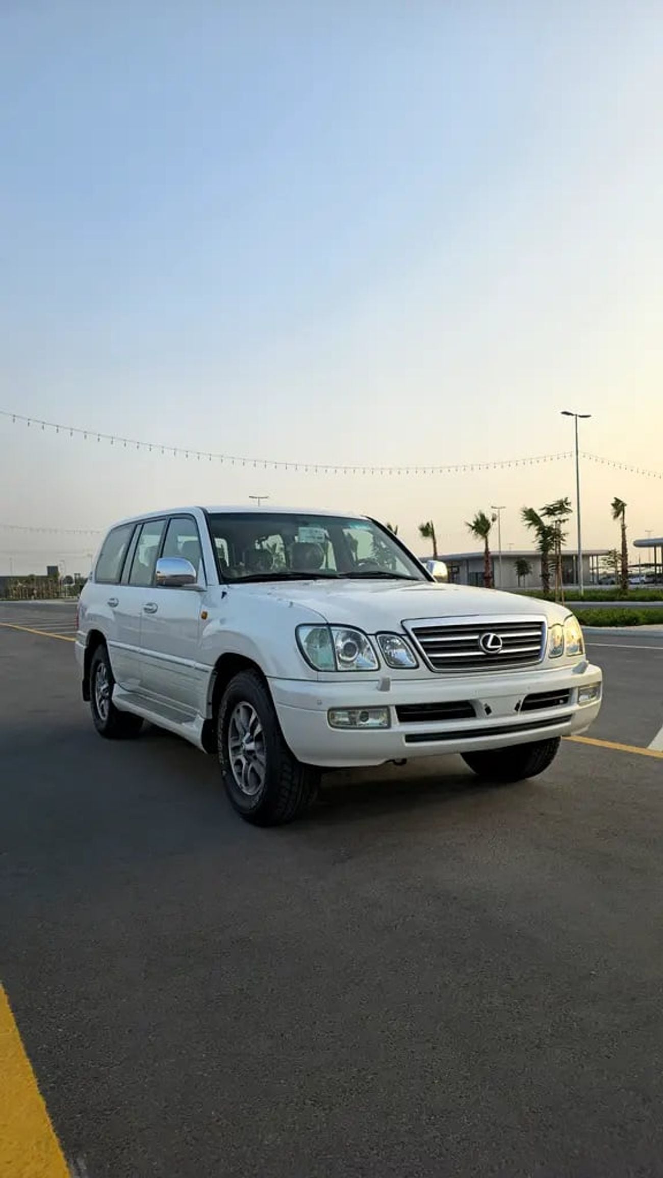 Lexus LX470 NAVIGATION LX 470 GCC Specs