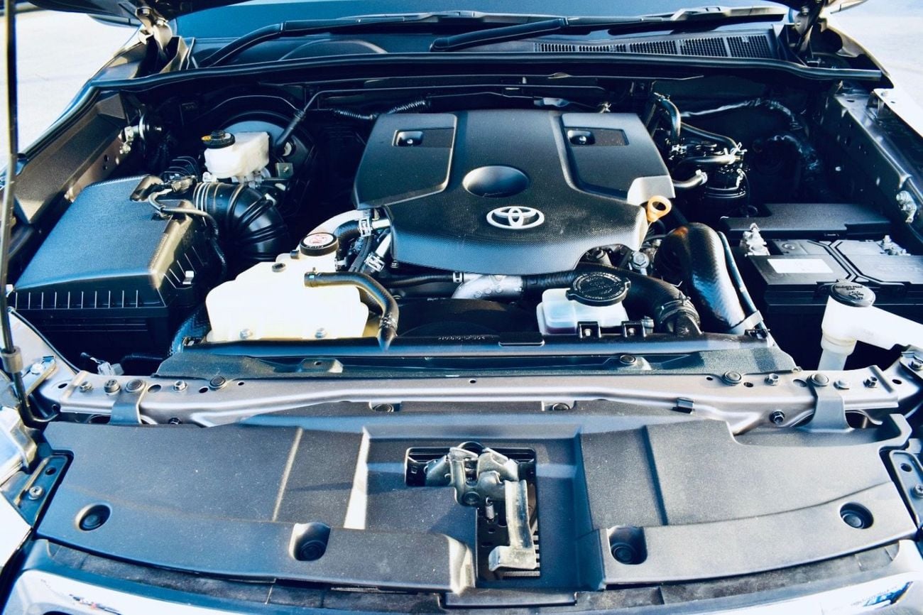 Toyota Hilux Toyota Hilux 2.8 Diesel 4 Cylinder RHD