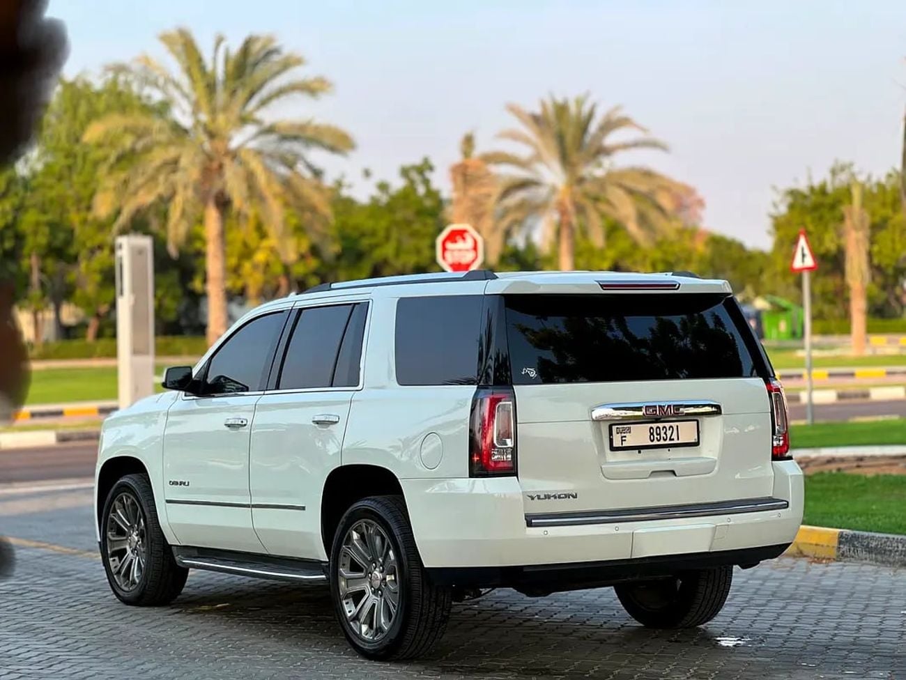 GMC Yukon DENALI - American Specs