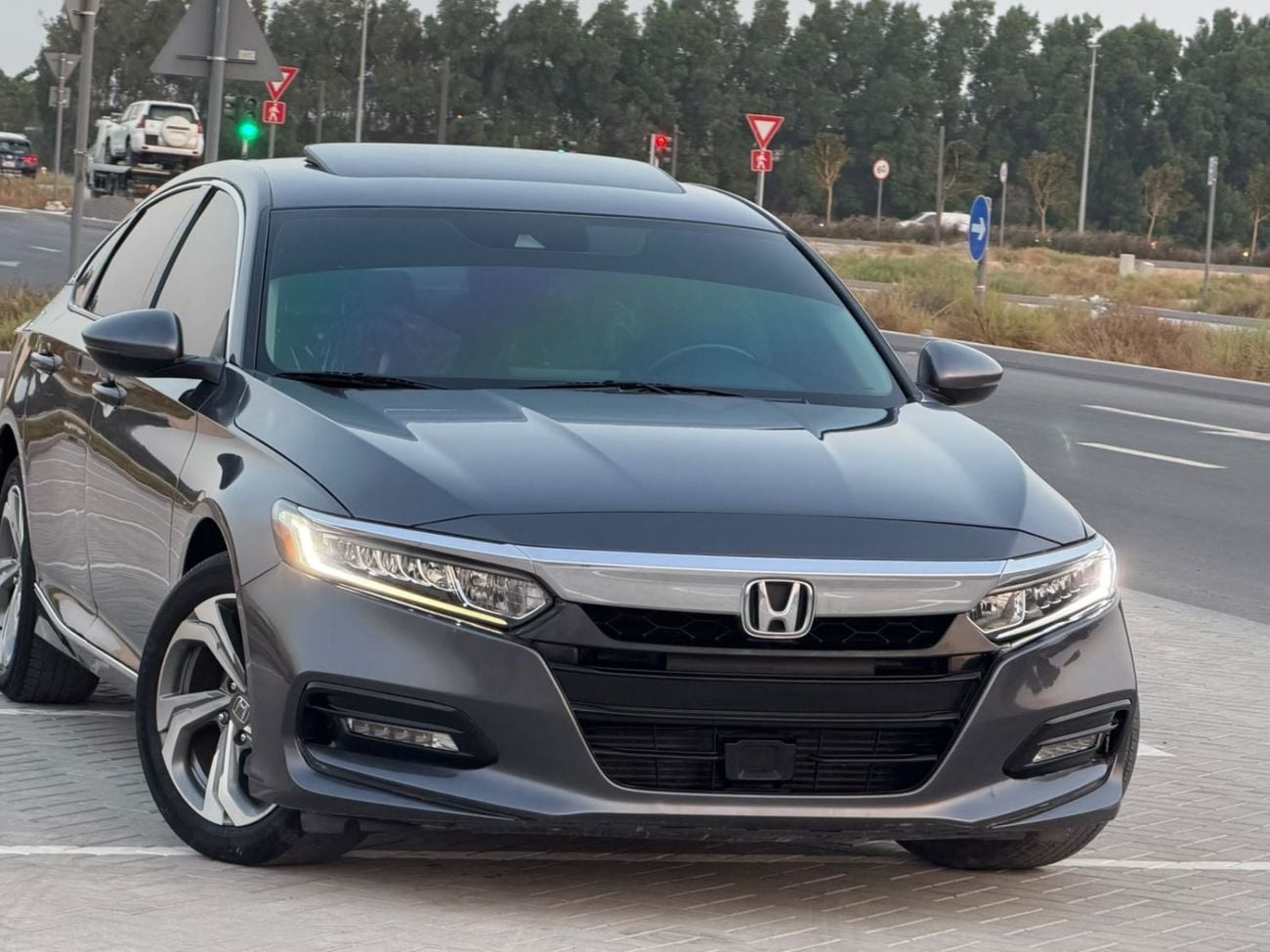 Honda Accord EX-L first owner, fully loaded, top-of-the-line model with sunroof