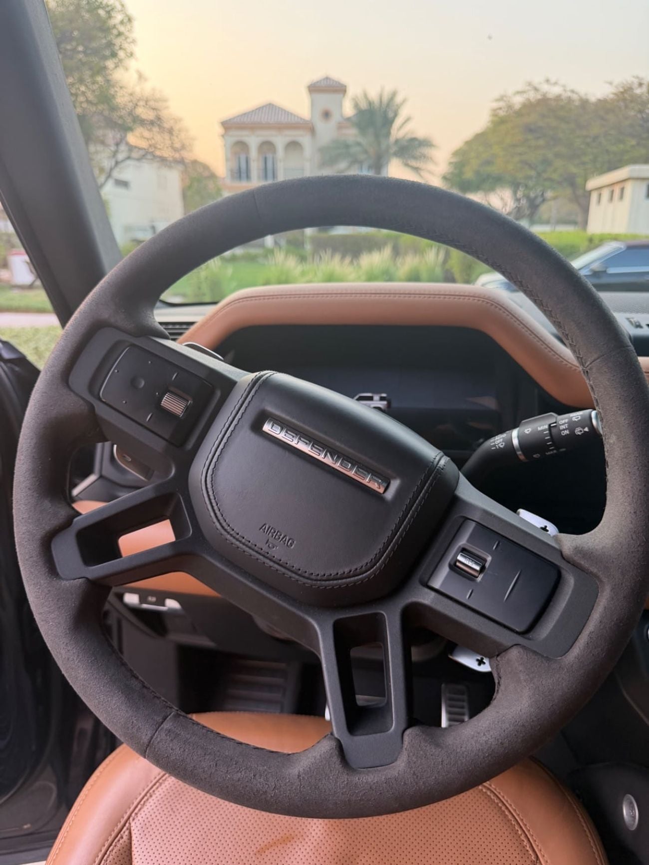 Land Rover Defender 90 P525