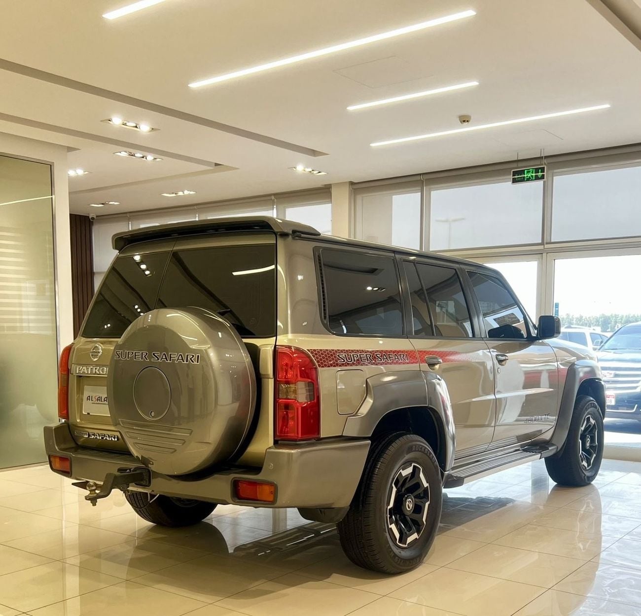 Nissan Patrol Super Safari