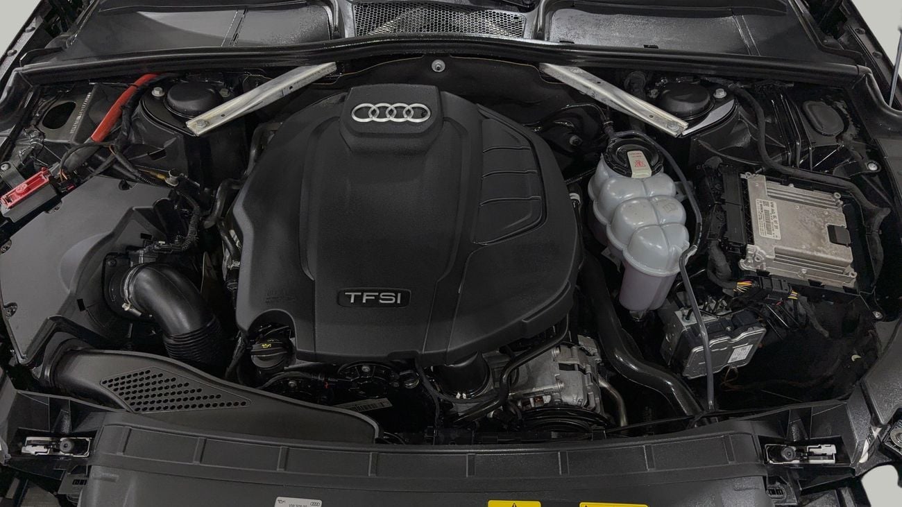 أودي A4 35 TFSI S-LINE كارس24 هي سوق ضخم للسيارات المستعملة موثوق ومضمون ٪كارس24 هي سوق ضخم للسيارات المستعملة موثوق ومضمون
