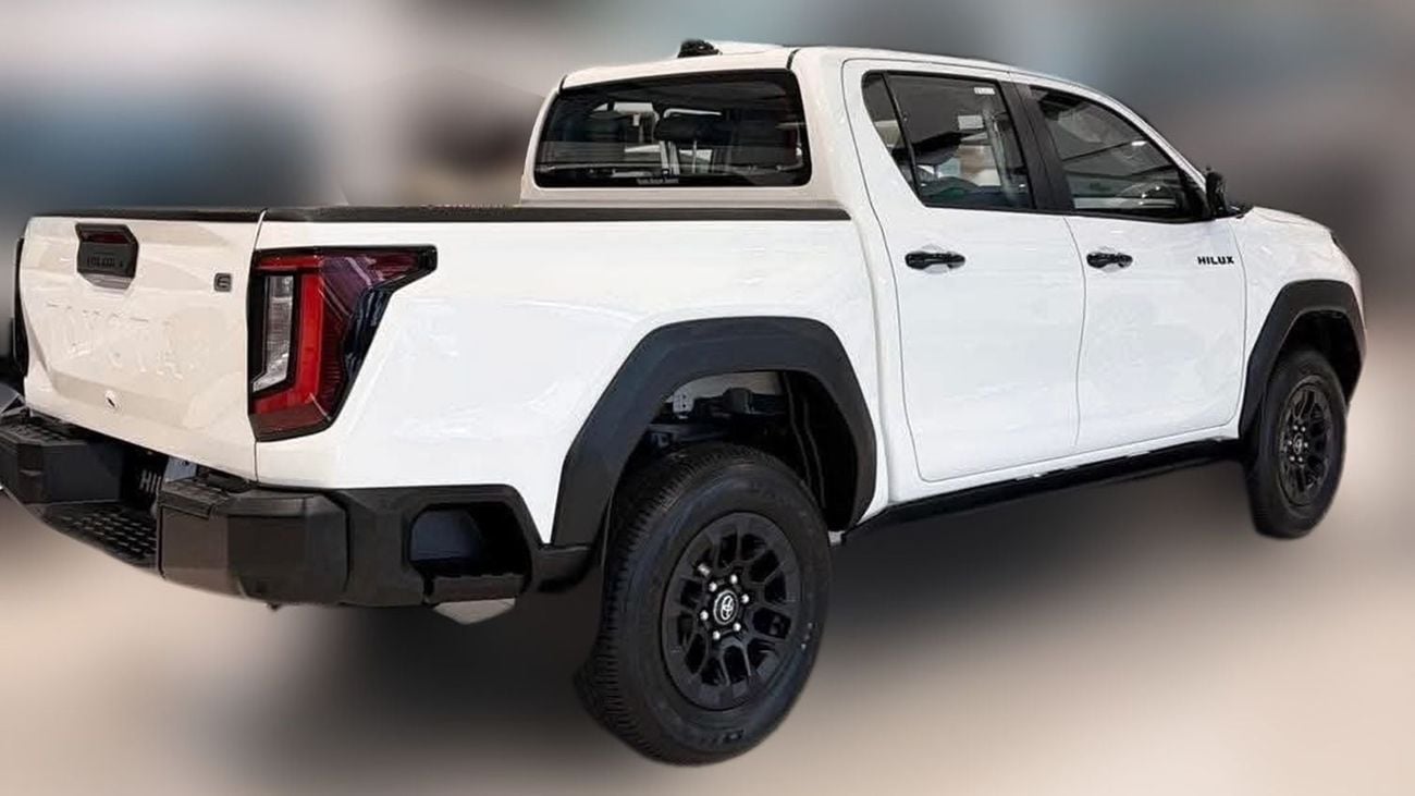 Toyota Hilux E | 2-YEAR WARRANTY + SERVICE AVAILABLE | IN-HOUSE FINANCING