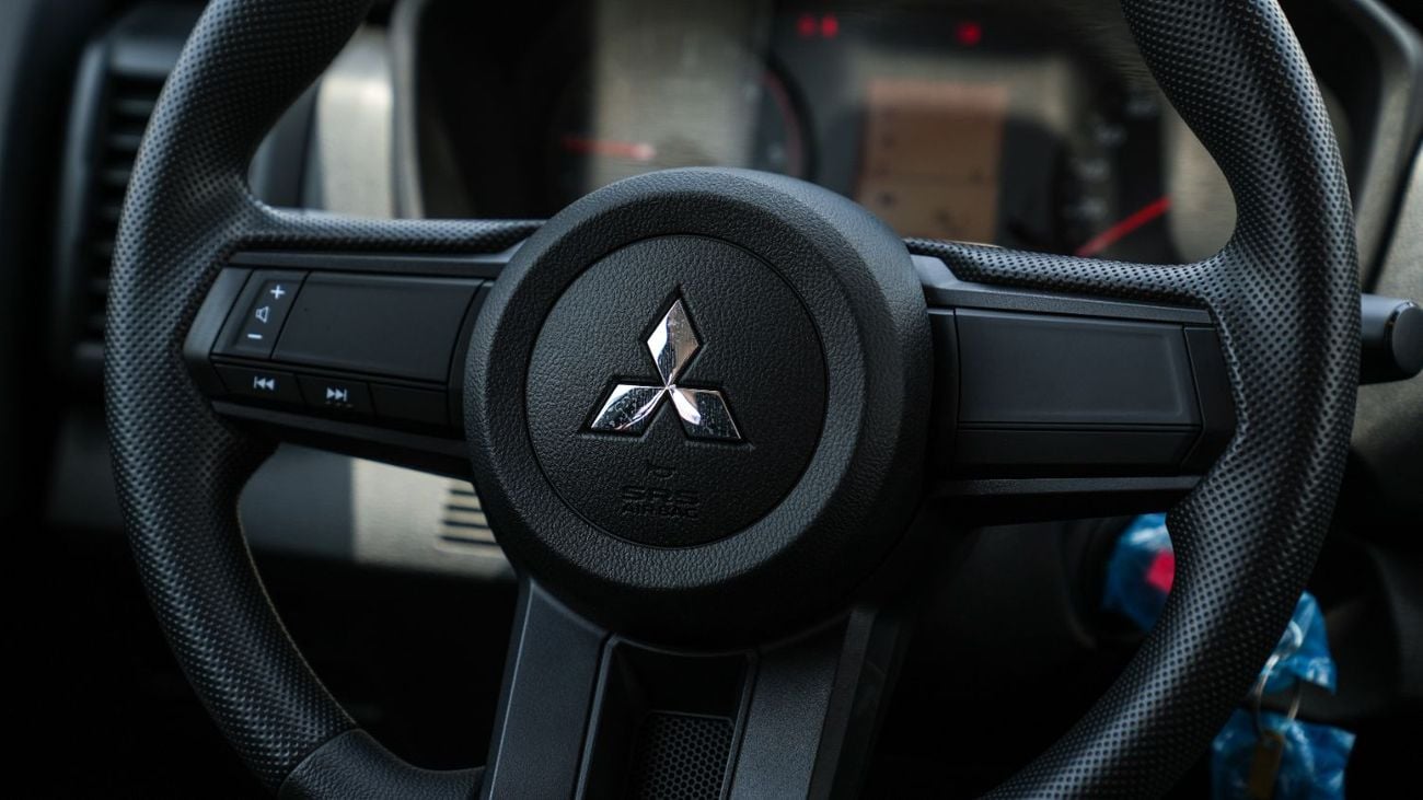 ميتسوبيشي L200 GLX جديدة كلياً – محرك ديزل توربو سعة 2.5 لتر، دفع رباعي، ناقل حركة يدوي – C86 – موديل 2026 (خليجي)