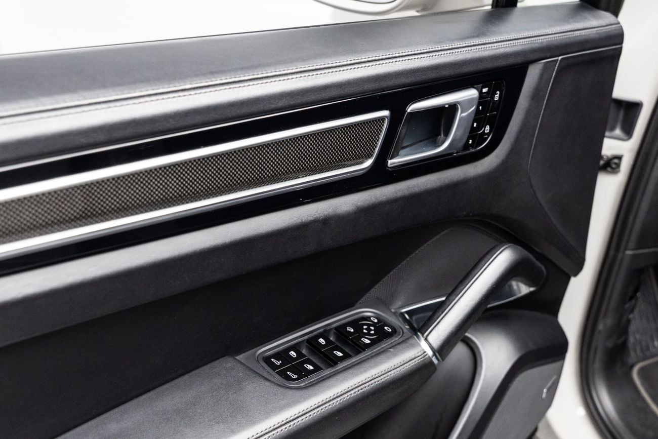 Porsche Cayenne TURBO BUY NOW, PAY 2027 | THE BLACKLINE STANDARD | December 2026 Porsche Warranty, GCC, Low KMs