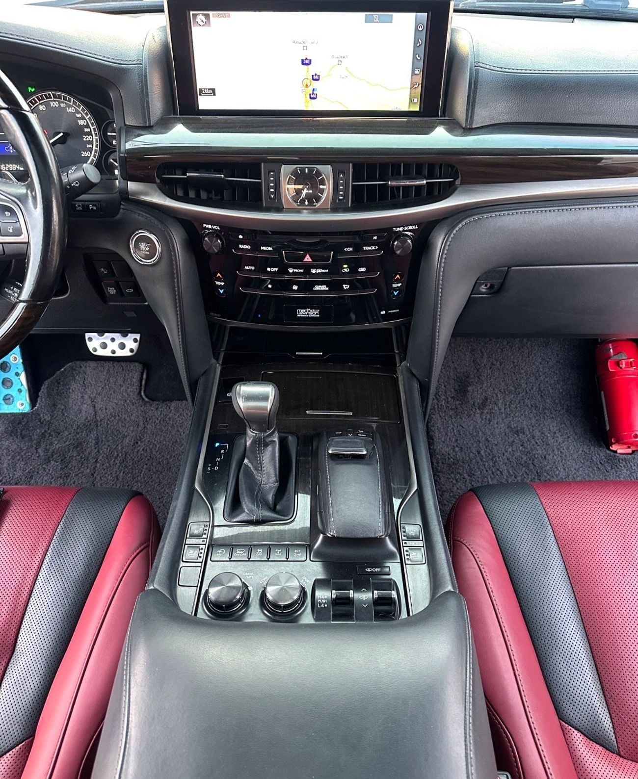 Lexus LX570 PLATINUM SIGNATURE