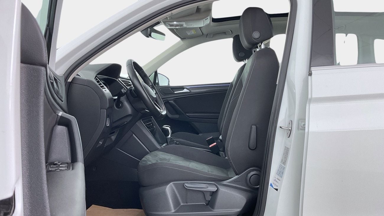 Volkswagen Tiguan ELEGANCE | Guaranteed Warranty | 0 Down Payment